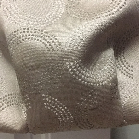 Authentic Coach signature style purse - Picture 3 of 5